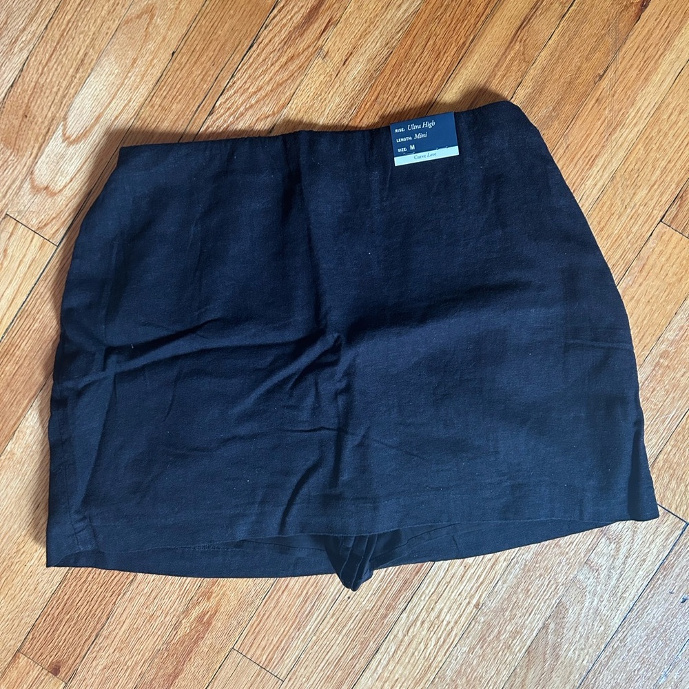 Abercrombie & Fitch Curve Love Linen- Blend Black Mini A-Line Skort - Picture 5 of 5